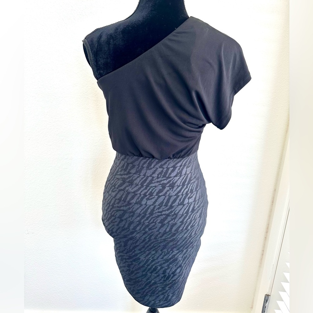 EXPRESS COCKTAIL DRESS - Picture 7 of 9
